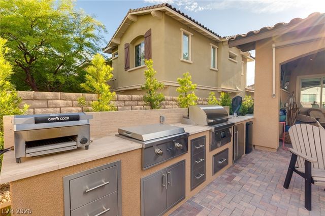 370 Capistrano Vistas Street, Las Vegas, NV 89138