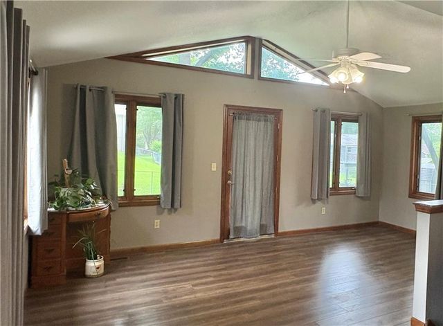 819 E Northview Street, Olathe, KS 66061
