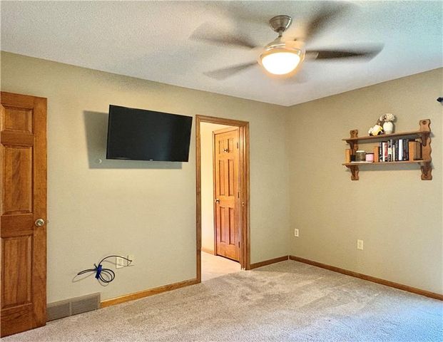 819 E Northview Street, Olathe, KS 66061