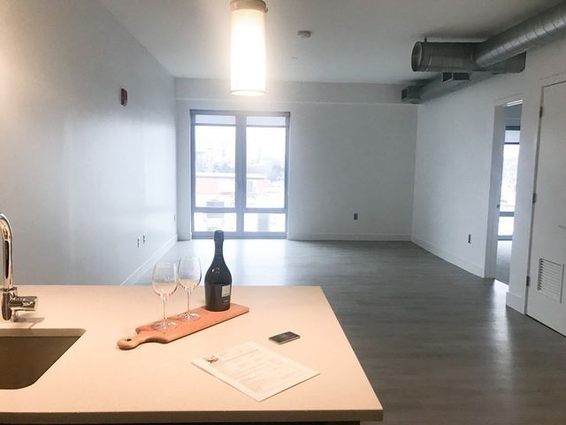 9 Medford Street 410, Somerville, MA 02143