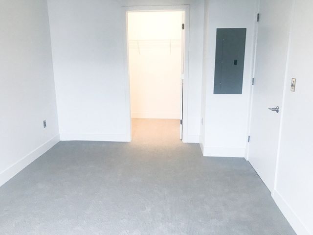 9 Medford Street 410, Somerville, MA 02143