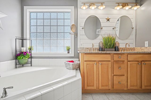 3412 Arnhem Court, Fuquay Varina, NC 27526