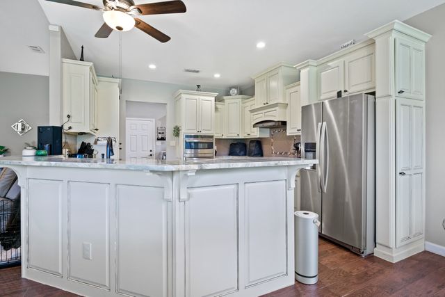 31 County Road 4742, Mt Pleasant, TX 75455