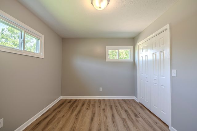 429 Hurricane Meadows Dr, Waynesboro, TN 38485