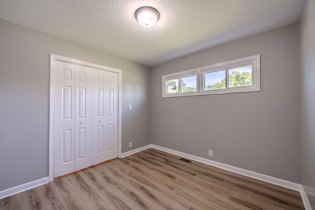 429 Hurricane Meadows Dr, Waynesboro, TN 38485