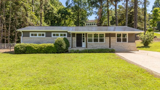 429 Hurricane Meadows Dr, Waynesboro, TN 38485