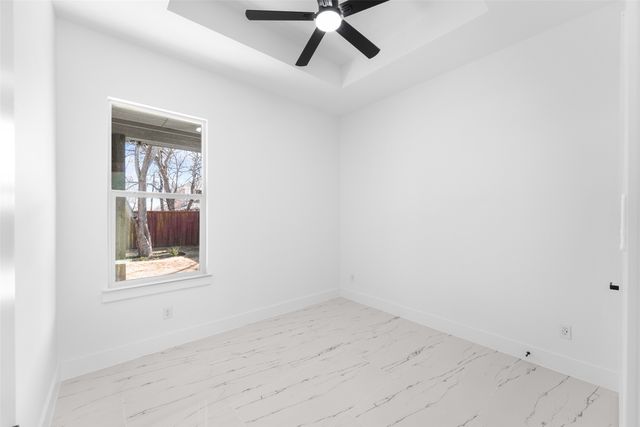 4132 Esmalda Street, Dallas, TX 75212