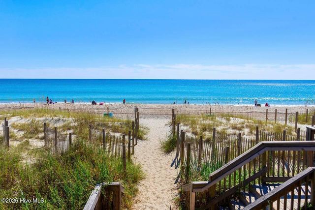 9201 Coast Guard Road F202, Emerald Isle, NC 28594