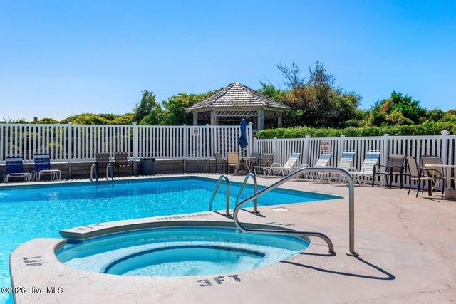 9201 Coast Guard Road F202, Emerald Isle, NC 28594