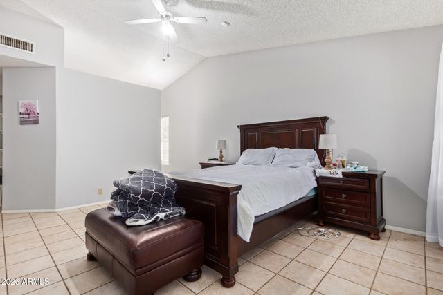 10096 N 63RD Avenue, Glendale, AZ 85302
