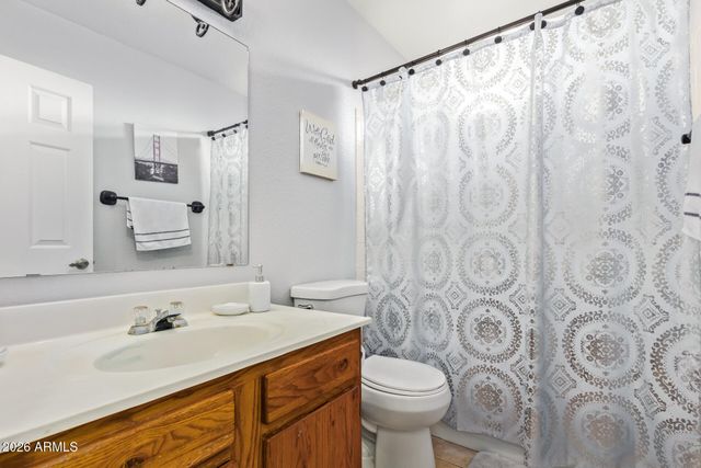 10096 N 63RD Avenue, Glendale, AZ 85302