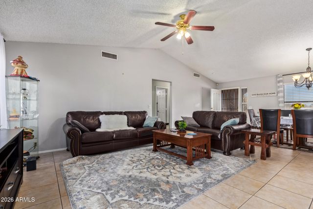 10096 N 63RD Avenue, Glendale, AZ 85302