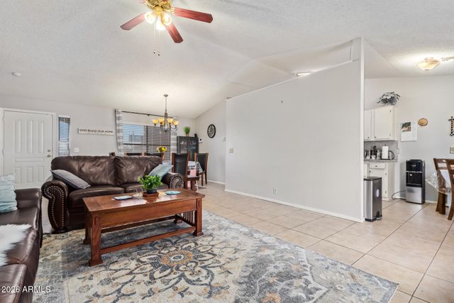 10096 N 63RD Avenue, Glendale, AZ 85302