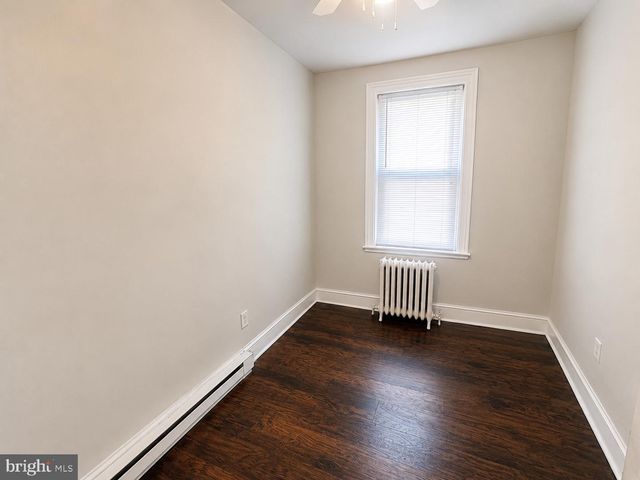 1319 W RUSCOMB ST, Philadelphia, PA 19141