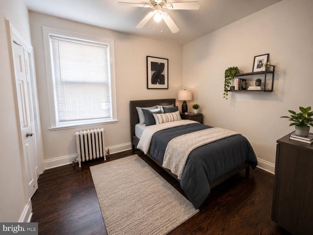 1319 W RUSCOMB ST, Philadelphia, PA 19141