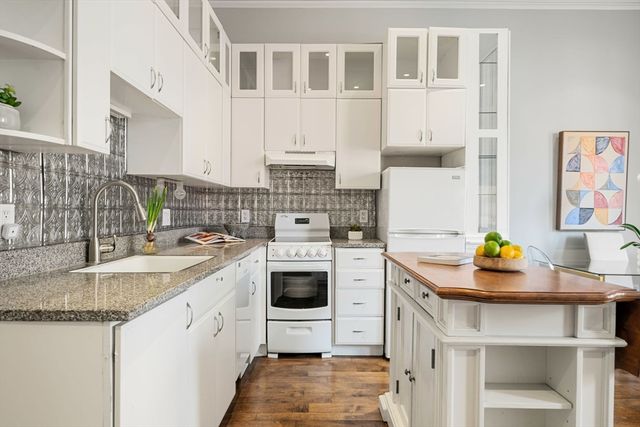 66 Chandler Street 2, Boston, MA 02116