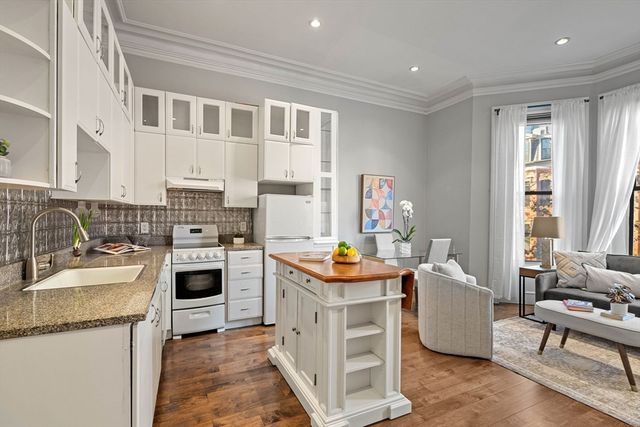 66 Chandler Street 2, Boston, MA 02116