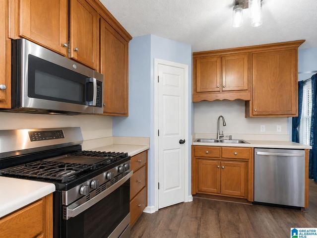 168 S HILLCREST ROAD, Odenville, AL 35120
