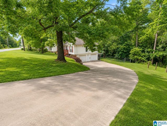 168 S HILLCREST ROAD, Odenville, AL 35120