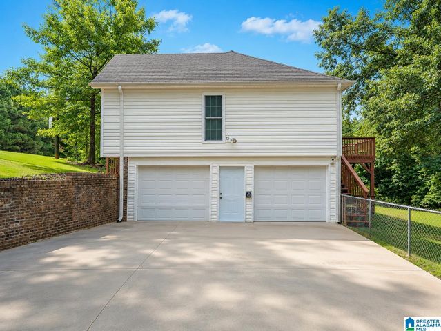 168 S HILLCREST ROAD, Odenville, AL 35120