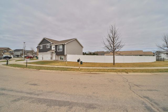 809 Holton Ave, Brainerd, MN 56401