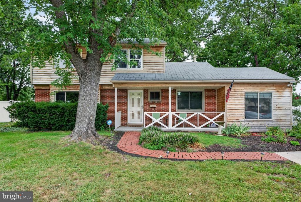 67 MARLBOROUGH AVE, MARLTON, NJ 08053 — exterior