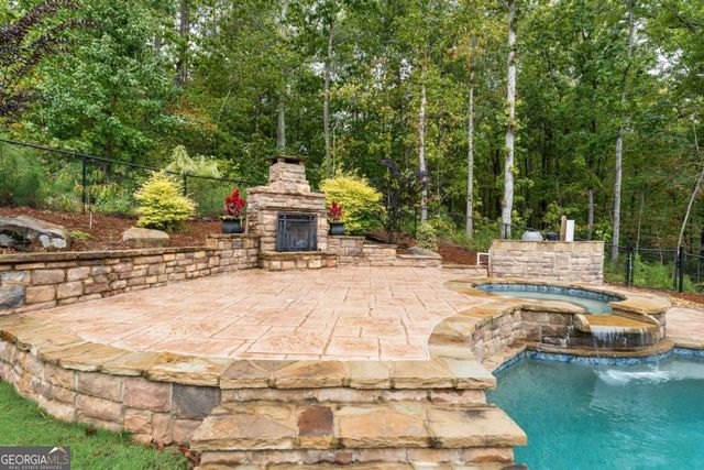 36 Weather View Trail SE, Cartersville, GA 30121