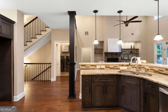 36 Weather View Trail SE, Cartersville, GA 30121