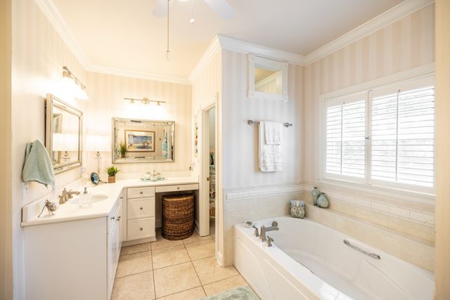 100 Masters Way, Hendersonville, TN 37075