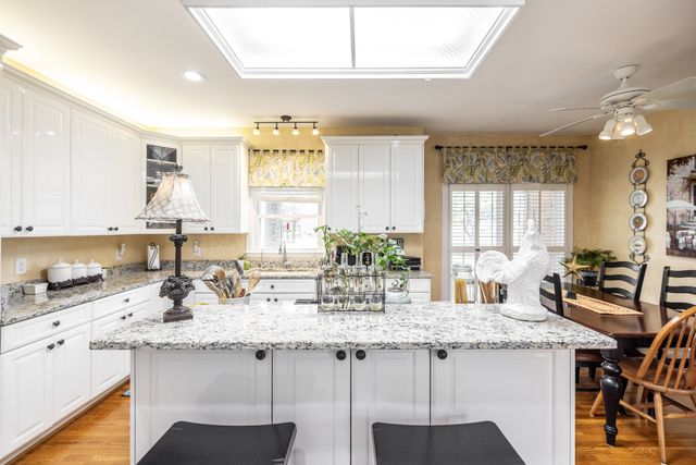 100 Masters Way, Hendersonville, TN 37075