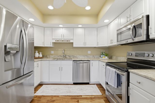 107 Glen Drive, Worthington, OH 43085