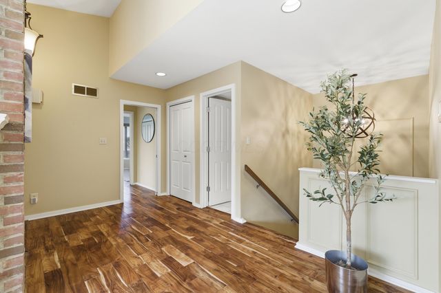 107 Glen Drive, Worthington, OH 43085