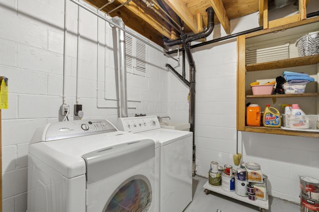 107 Glen Drive, Worthington, OH 43085