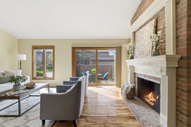 107 Glen Drive, Worthington, OH 43085