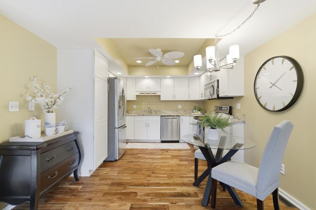 107 Glen Drive, Worthington, OH 43085