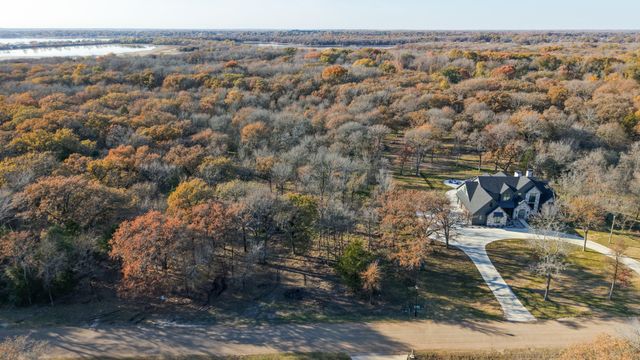 122 Oakmont Drive, Mabank, TX 75147