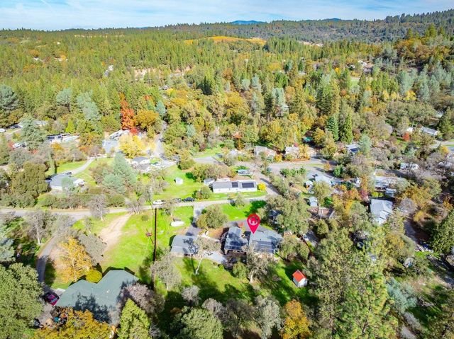 1812 Mary Ct, Placerville, CA 95667