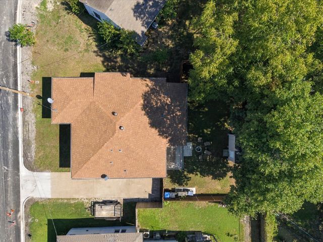 2206 Drake Street, Caddo Mills, TX 75135