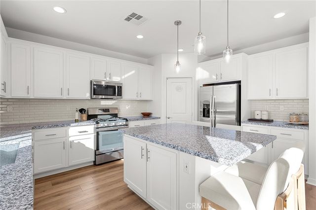 35217 Zachary Way, Beaumont, CA 92223