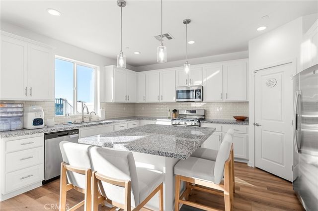 35217 Zachary Way, Beaumont, CA 92223