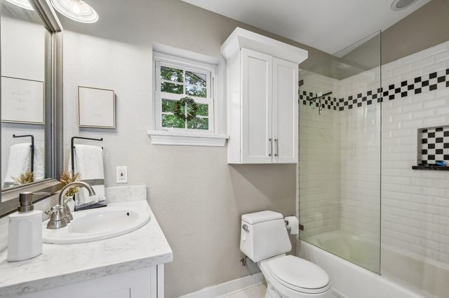 7105 Mountain Trail, Austin, TX 78732
