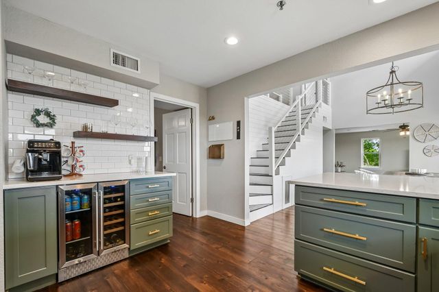 7105 Mountain Trail, Austin, TX 78732