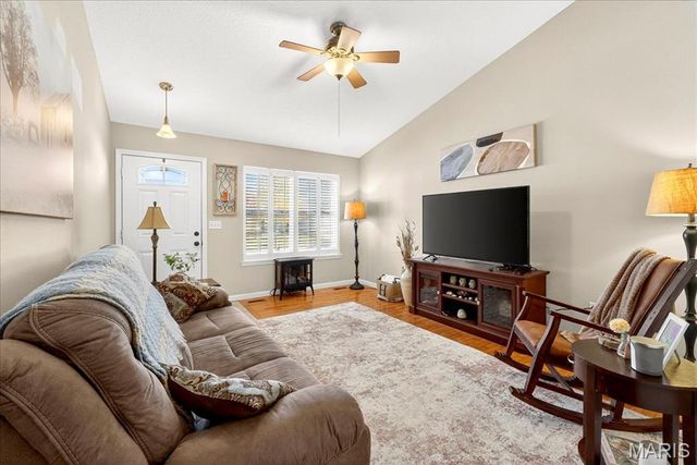 344 Jarvis Court B, Troy, IL 62294