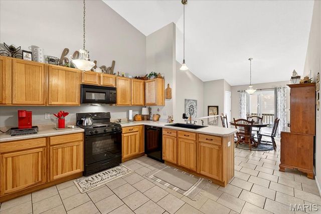 344 Jarvis Court B, Troy, IL 62294