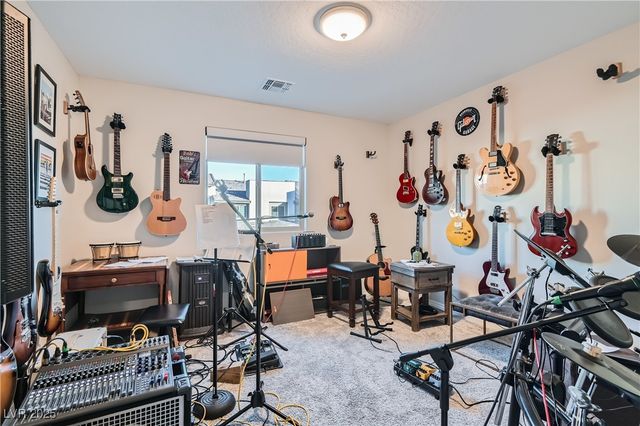 495 Granite Arch Street, Las Vegas, NV 89138