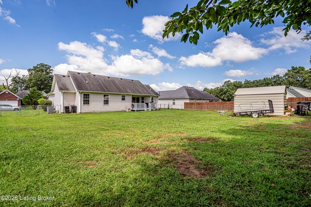 154 Wiltshire Ave, Vine Grove, KY 40175