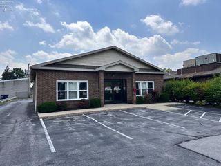 W 1303 State Street, Fremont, OH 43420