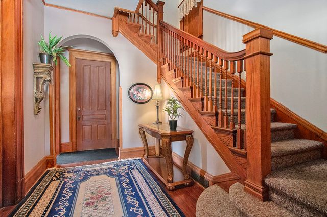 1210 Indiana Avenue, La Porte, IN 46350