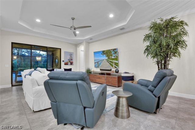 9630 Campanile CIR, Naples, FL 34114