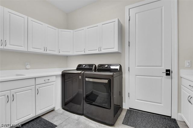 9630 Campanile CIR, Naples, FL 34114